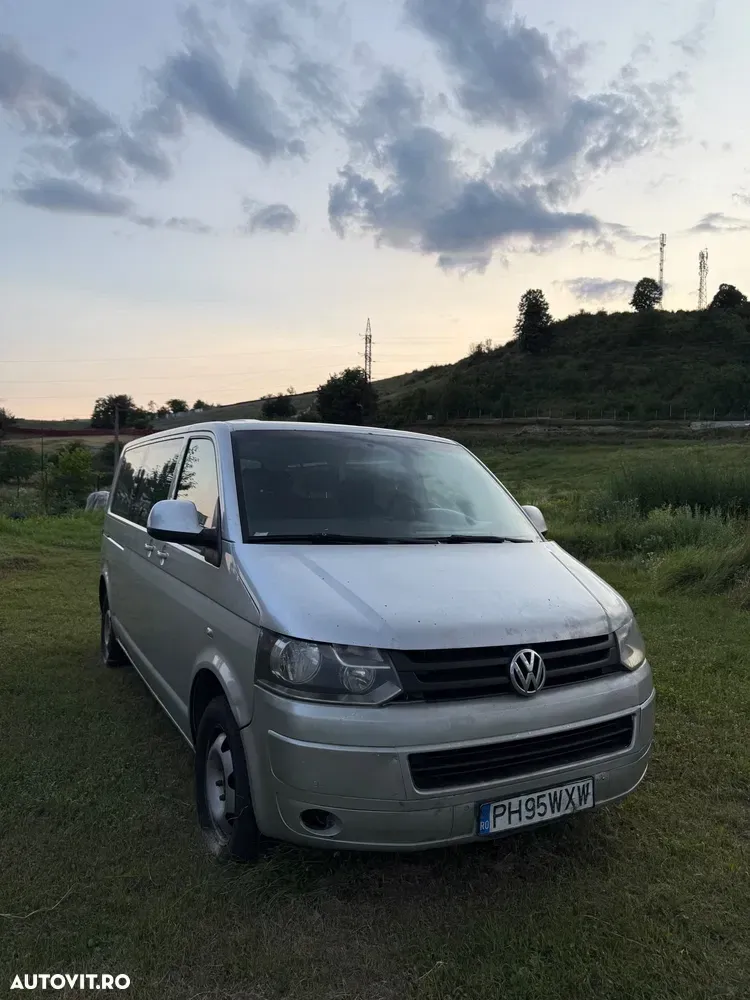 Volkswagen Caravelle — imagine 4