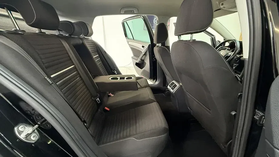 Volkswagen Golf VII — imagine 8