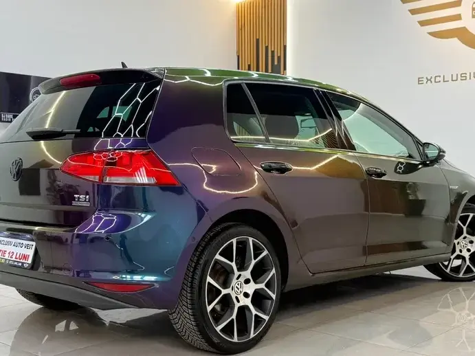 Volkswagen Golf VII