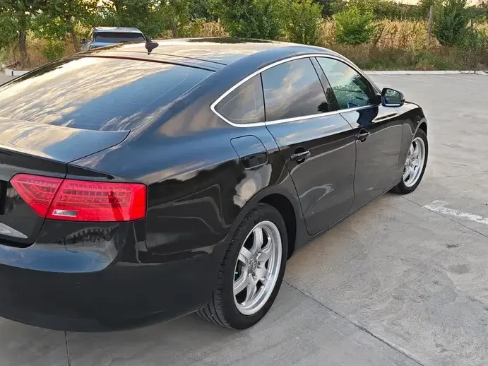 Audi A5 Limuzina
