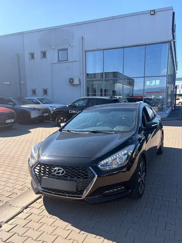 Hyundai i40 — imagine 2