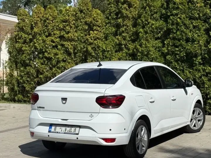 Dacia Logan III ECO-G 100 MT6 Prestige+