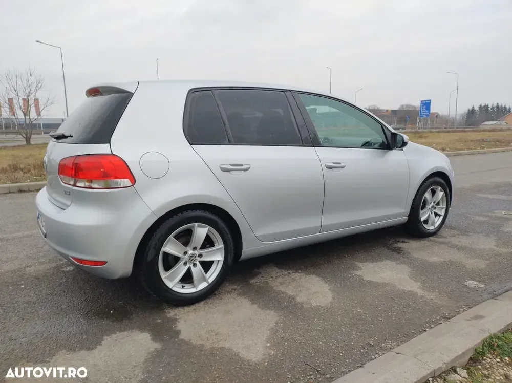 Volkswagen Golf 1.2 TSI BMT Trendline — imagine 4