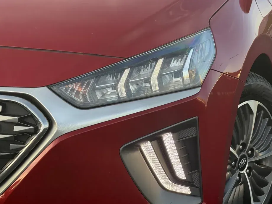 Hyundai IONIQ 1.6 GDI Premium — imagine 4