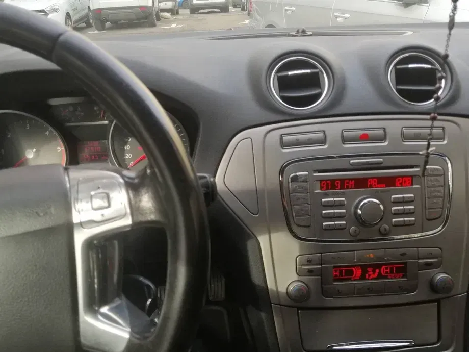 Ford Mondeo III 1.8 TDCi Trend — imagine 9