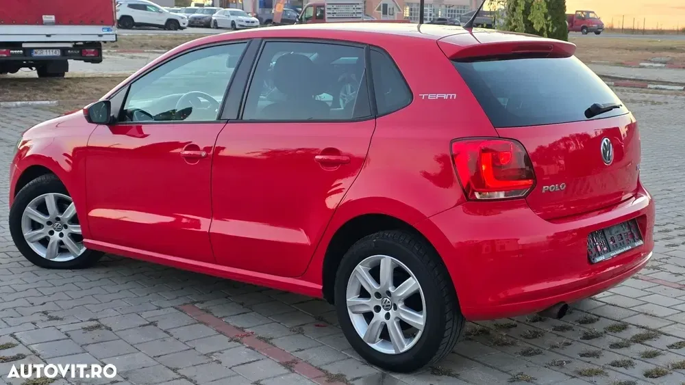 Volkswagen Polo 1.4 Attractive — imagine 3