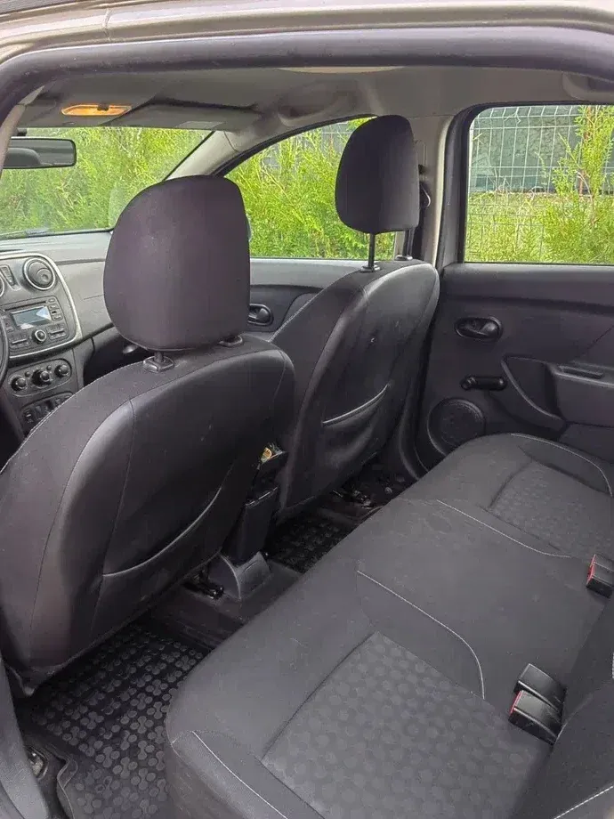 Dacia Logan II 1.5 dCi Prestige — imagine 8