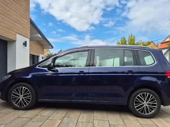 Volkswagen Touran II 2.0 TDI Highline