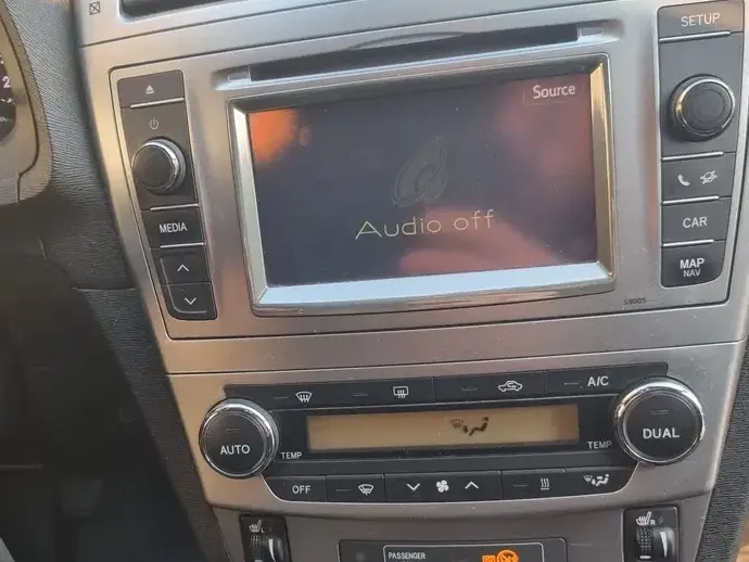 Toyota Avensis III
