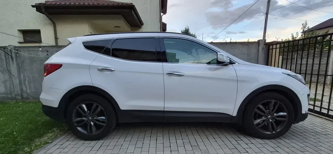 Hyundai Santa Fe III 2.2 CRDi 4WD Luxury+ — imagine 10