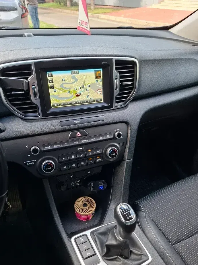 Kia Sportage IV 2.0 DSL HP 6MT 4x4 Style — imagine 3