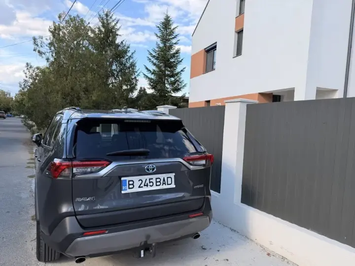Toyota RAV4 V 2.5 VVT-iE 4x4 Luxury Plus