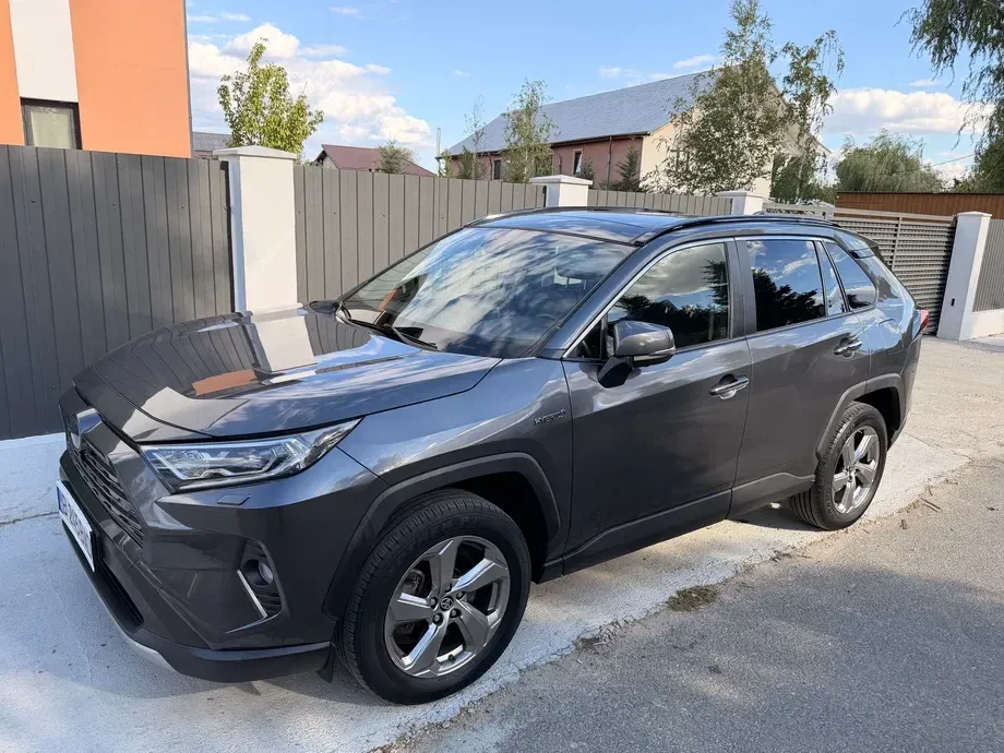 Toyota RAV4 V 2.5 VVT-iE 4x4 Luxury Plus — imagine 2