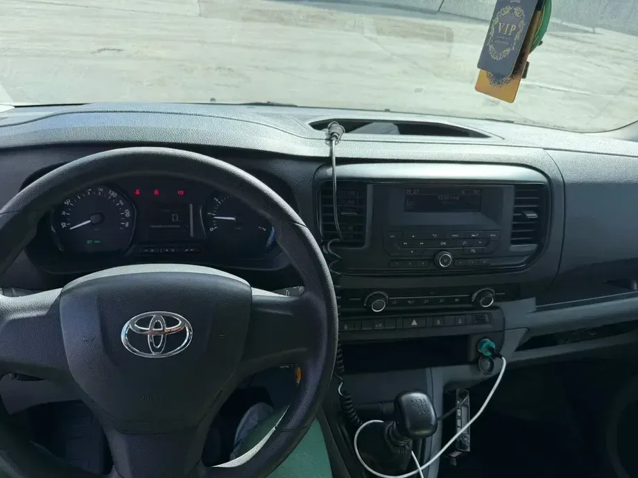 Toyota Proace — imagine 4