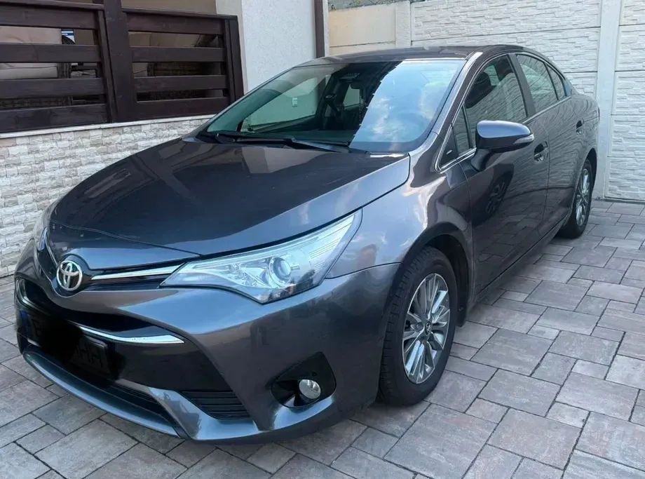 Toyota Avensis III 1.8 Executive — imagine 2