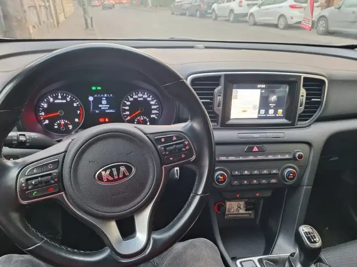 Kia Sportage IV 1.6 GDI 6MT 4x2 Style