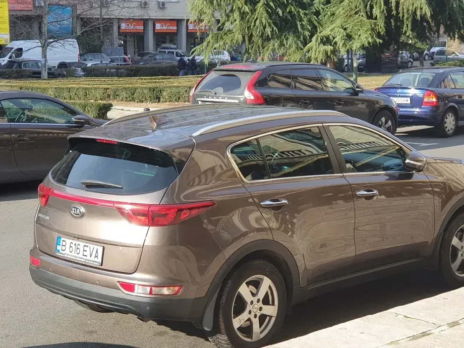Kia Sportage IV 1.6 GDI 6MT 4x2 Style — imagine 9
