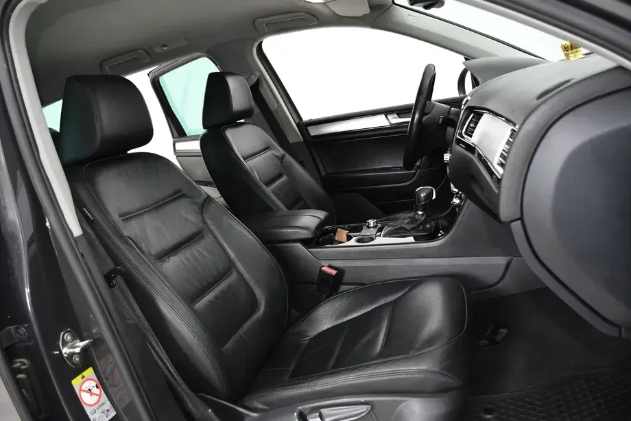 Volkswagen Touareg II — imagine 8