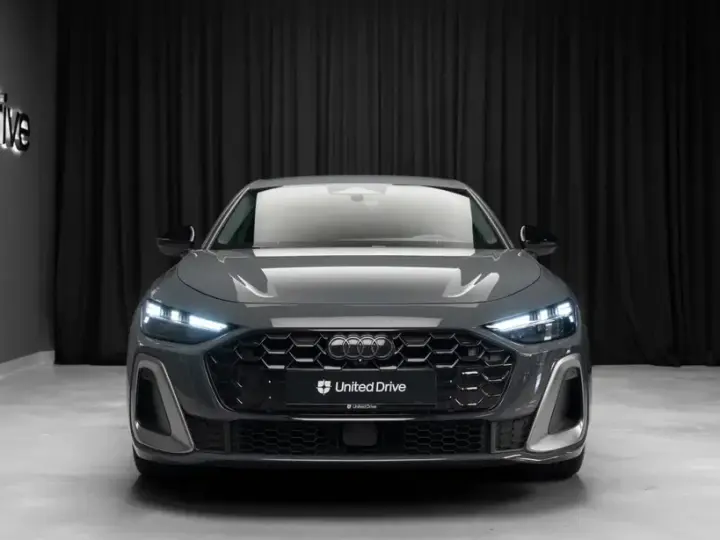 Audi A5 Limuzina B10