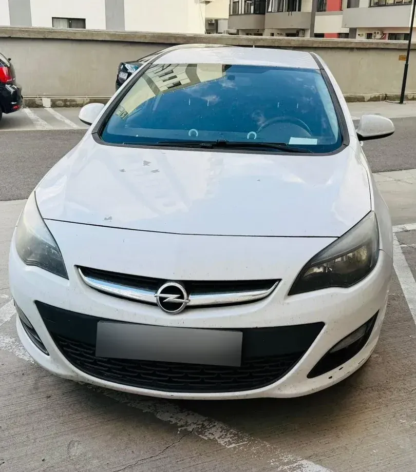 Opel Astra J — imagine 6