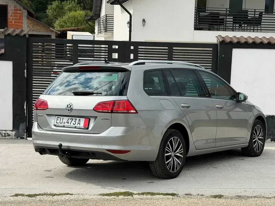 Volkswagen Golf VII 1.6 TDI DPF BMT DSG Comfortline — imagine 4