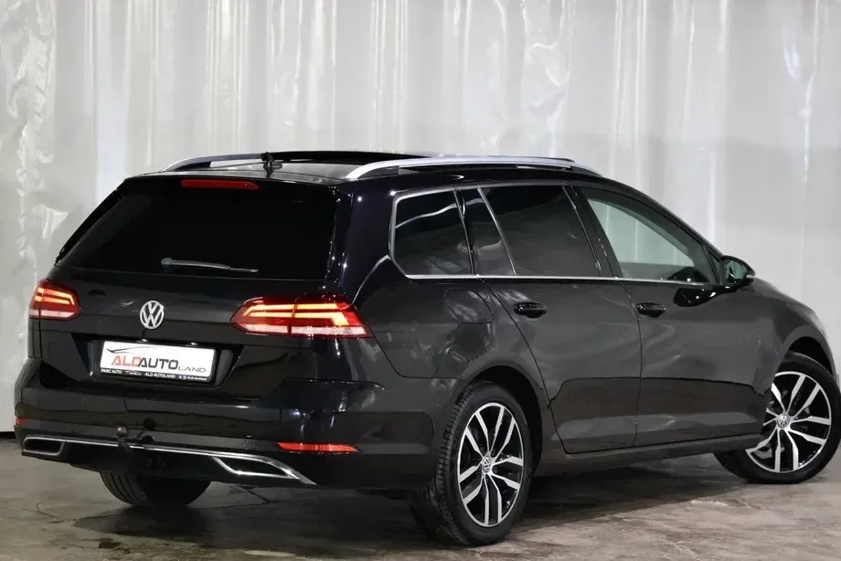 Volkswagen Golf 2.0 BlueTDI DSG Highline — imagine 2