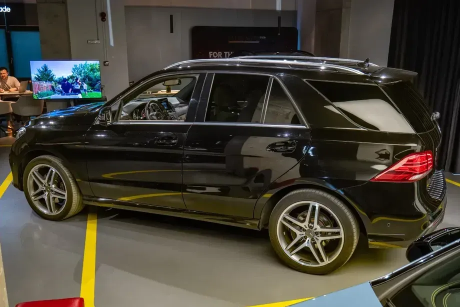 Mercedes-Benz GLE 350 d 4MATIC — imagine 6