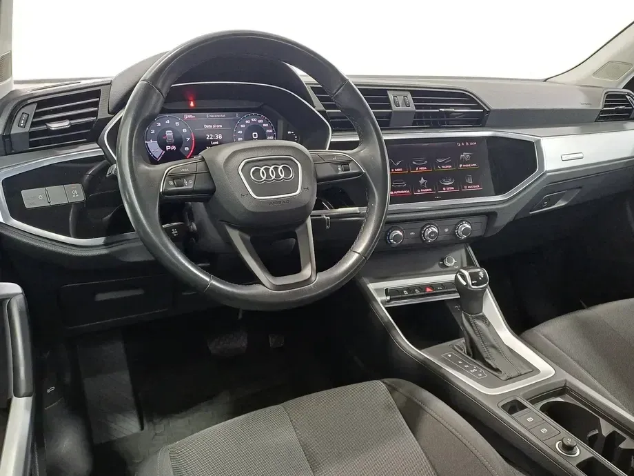 Audi Q3 35 TFSI S tronic — imagine 8