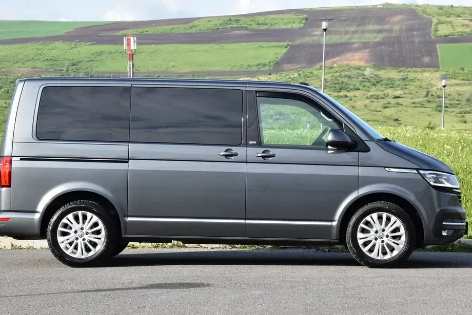 Volkswagen Multivan T6 — imagine 10