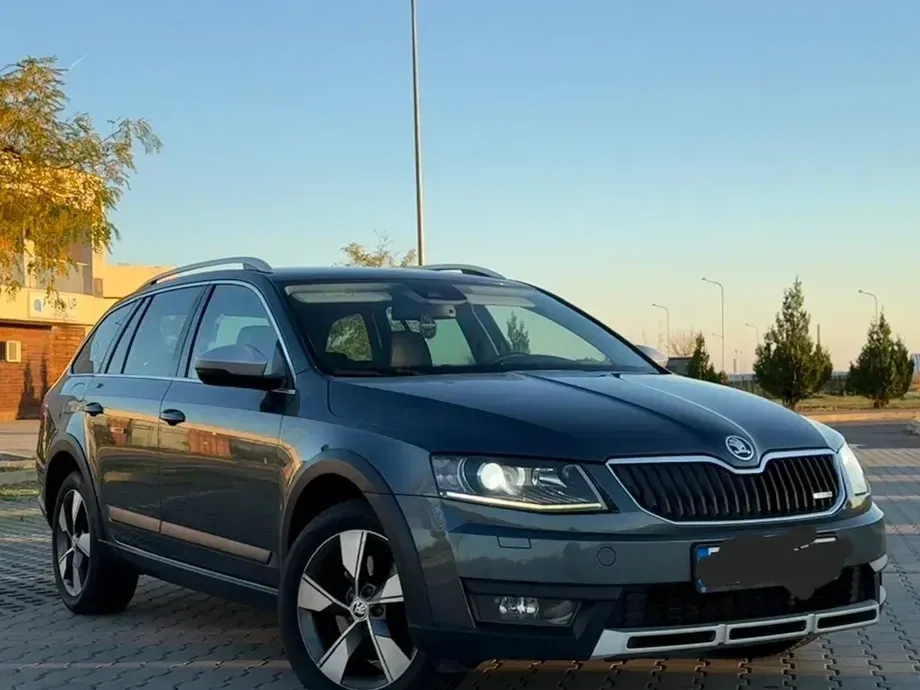 Škoda Octavia III 2.0 TDI 4x4 DSG Scout — imagine 5
