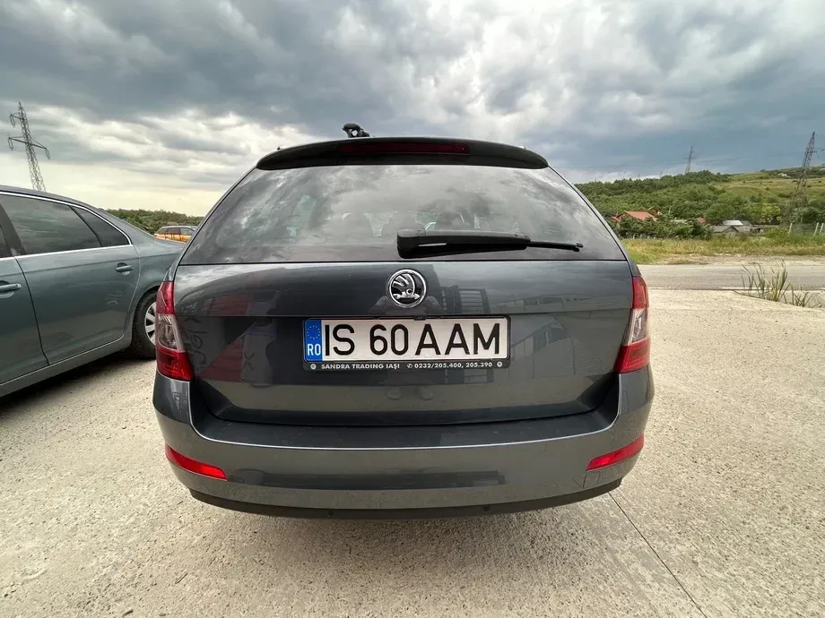 Škoda Octavia III 1.6 TDI DSG Style — imagine 4