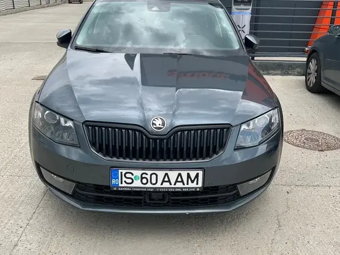 Škoda Octavia III 1.6 TDI DSG Style