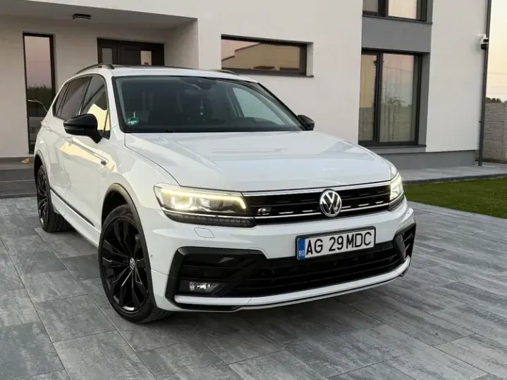 Volkswagen Tiguan 2.0 TDI SCR 4MOTION DSG R-Line