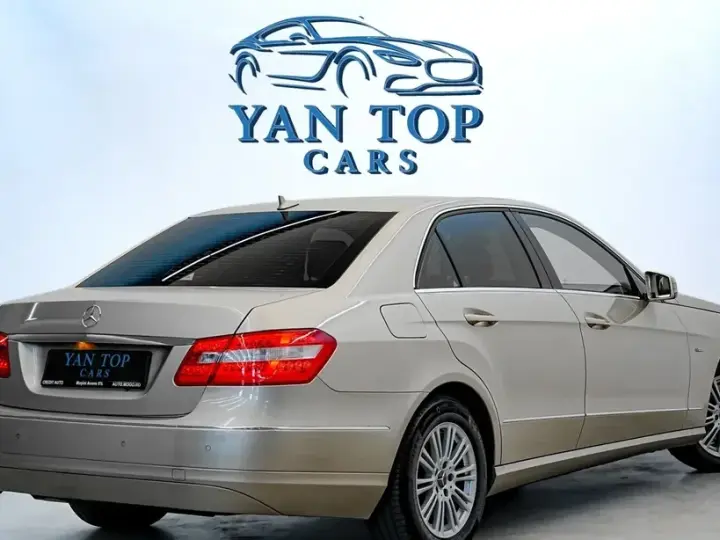 Mercedes-Benz E W212 220 CDI DPF BlueEFFICIENCY Automatik Elegance