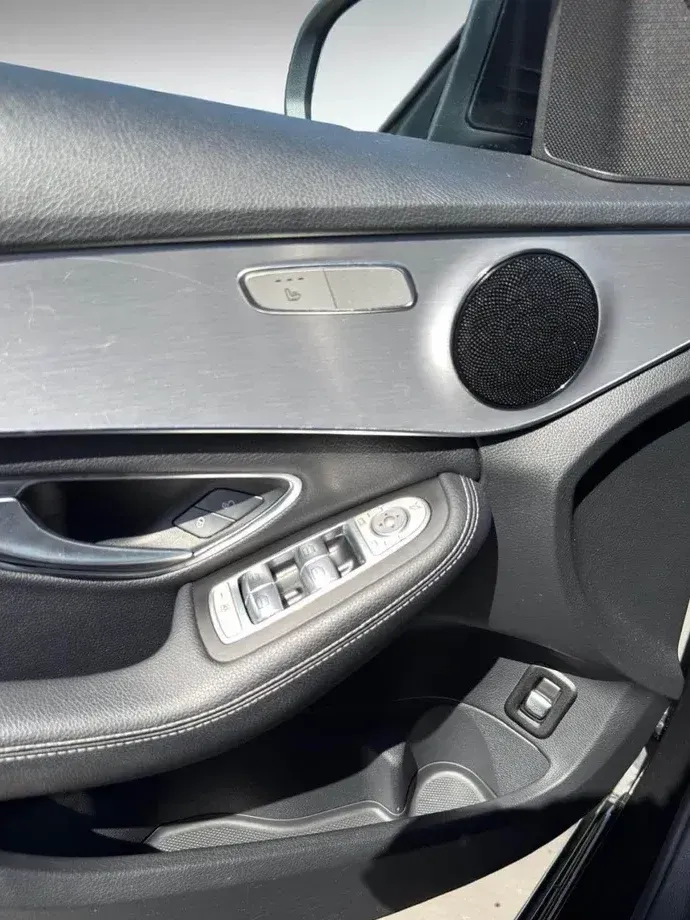 Mercedes-Benz C W205 — imagine 10