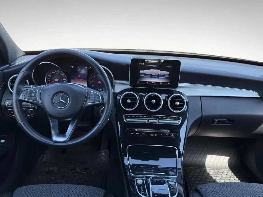 Mercedes-Benz C W205 — imagine 4