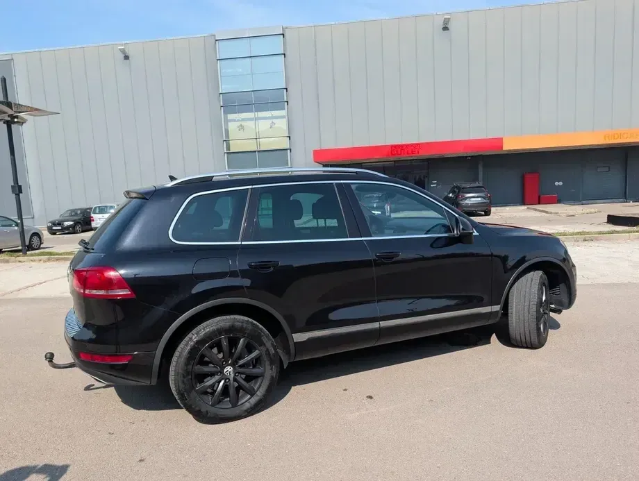 Volkswagen Touareg — imagine 5