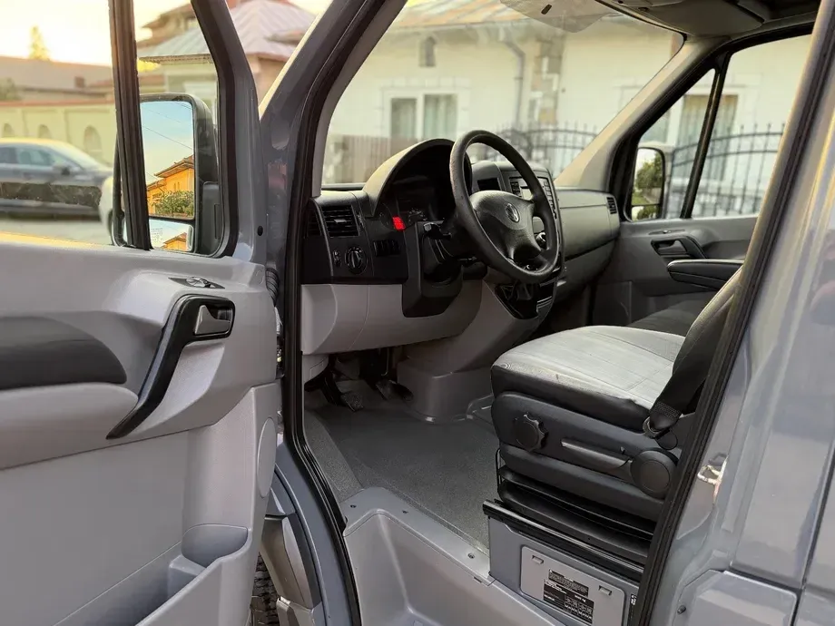 Volkswagen Crafter — imagine 5