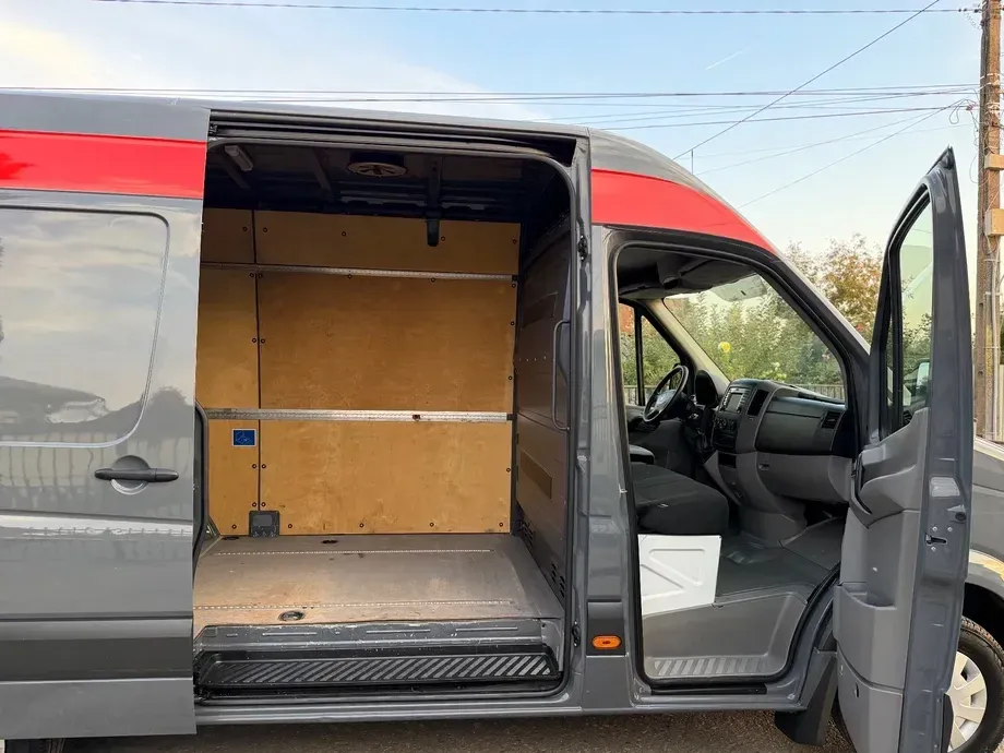 Volkswagen Crafter — imagine 7