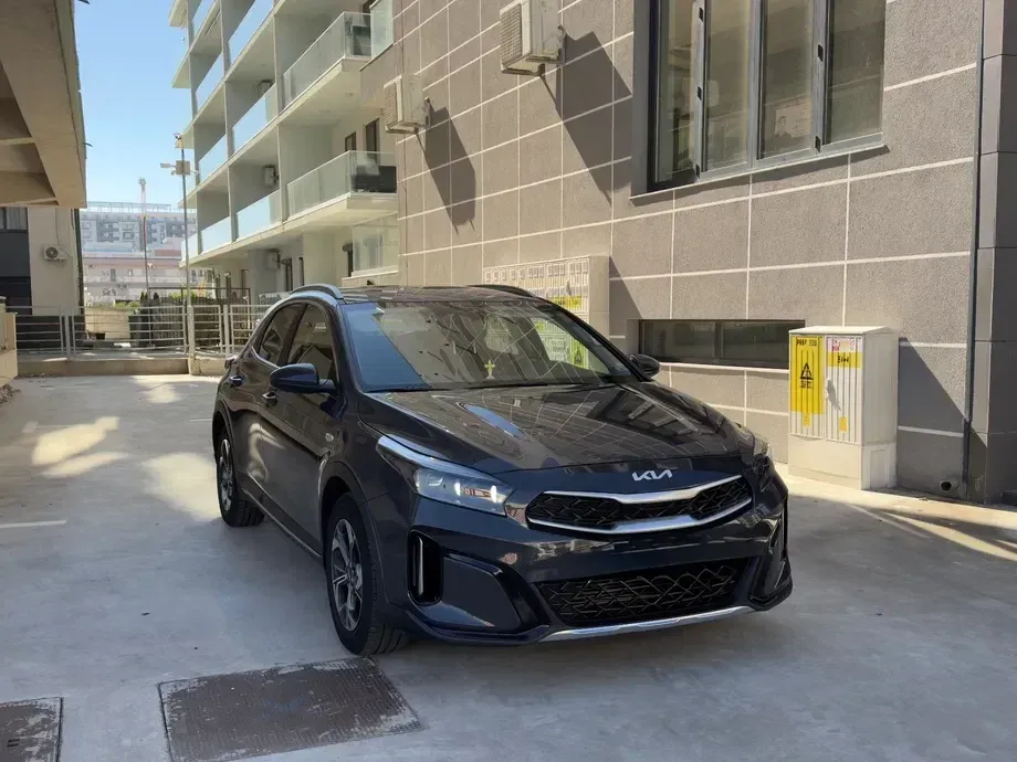 Kia XCeed 1.5 T-GDI 7DCT MHEV City — imagine 9
