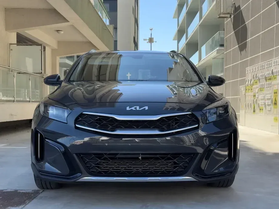 Kia XCeed 1.5 T-GDI 7DCT MHEV City — imagine 4