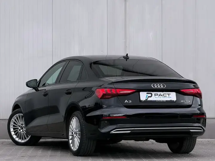 Audi A3 Limuzina 40 TDI quattro S tronic edition one