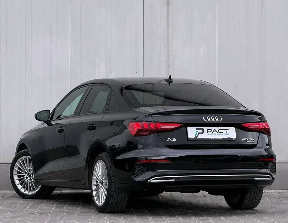 Audi A3 Limuzina 40 TDI quattro S tronic edition one — imagine 3