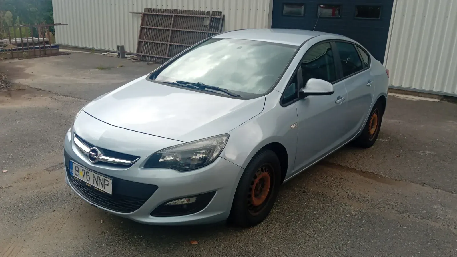 Opel Astra J 1.6 TWINPORT ECOTEC Enjoy — imagine 8