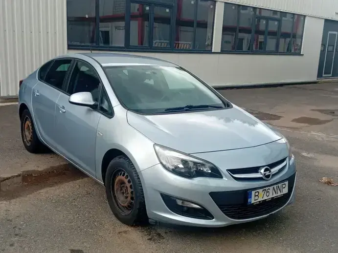Opel Astra J 1.6 TWINPORT ECOTEC Enjoy