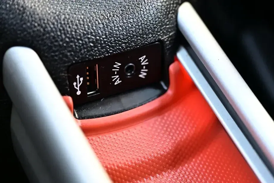 MINI Countryman Cooper SD All4 Park Lane Chili — imagine 9