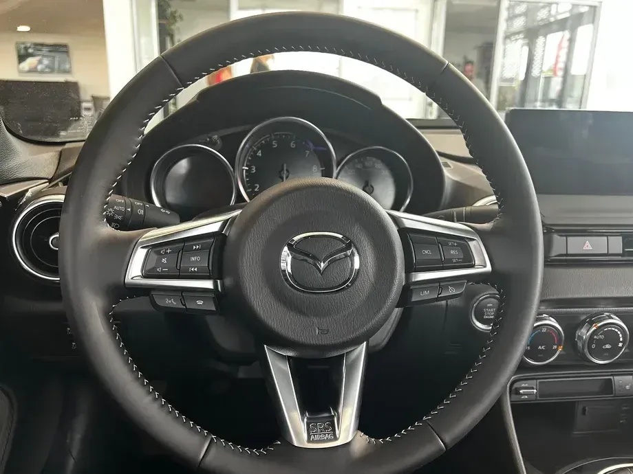 Mazda MX-5 IV Skyactiv G132 Exclusive-Line — imagine 10