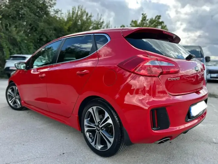 Kia Cee`d II 1.0 T-GDI HP GT Line