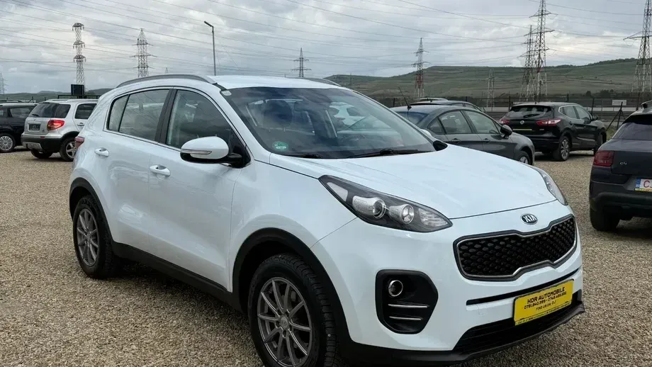 Kia Sportage IV 1.7 DSL 6MT 4x2 Plus — imagine 8