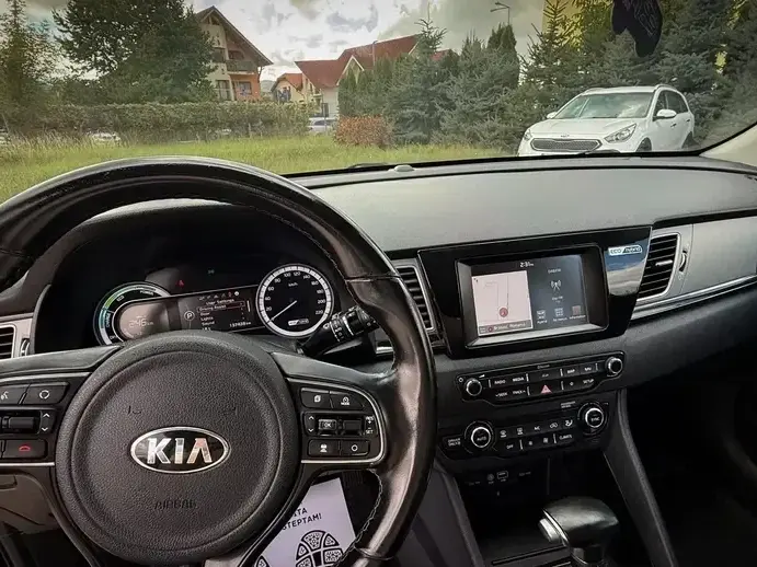 Kia Niro 1.6 GDI 2WD Aut. Spirit